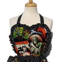 Load image into Gallery viewer, Apron on mannequin 